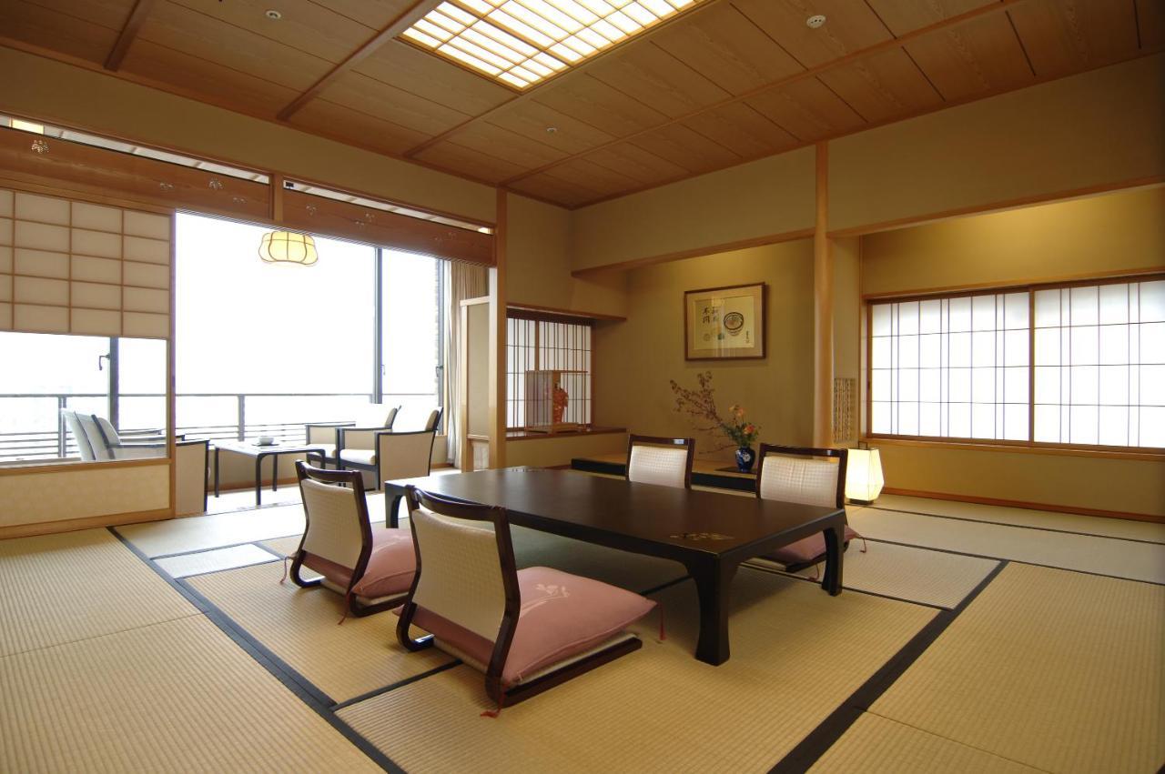 Hotel Wakamizu Takarazuka Cameră foto